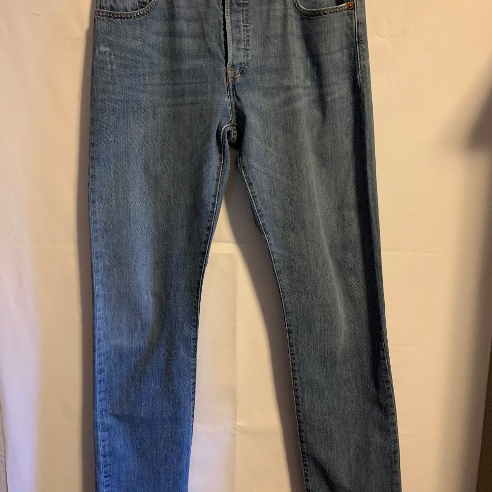 Levi 501 Jeans Staight leg Womens size 8